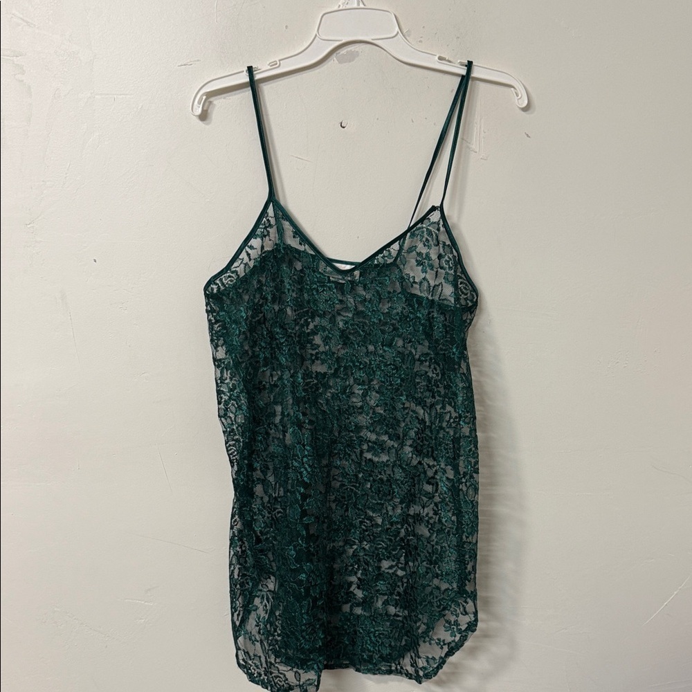 Elegant Lace Chemise in Green 90’s
